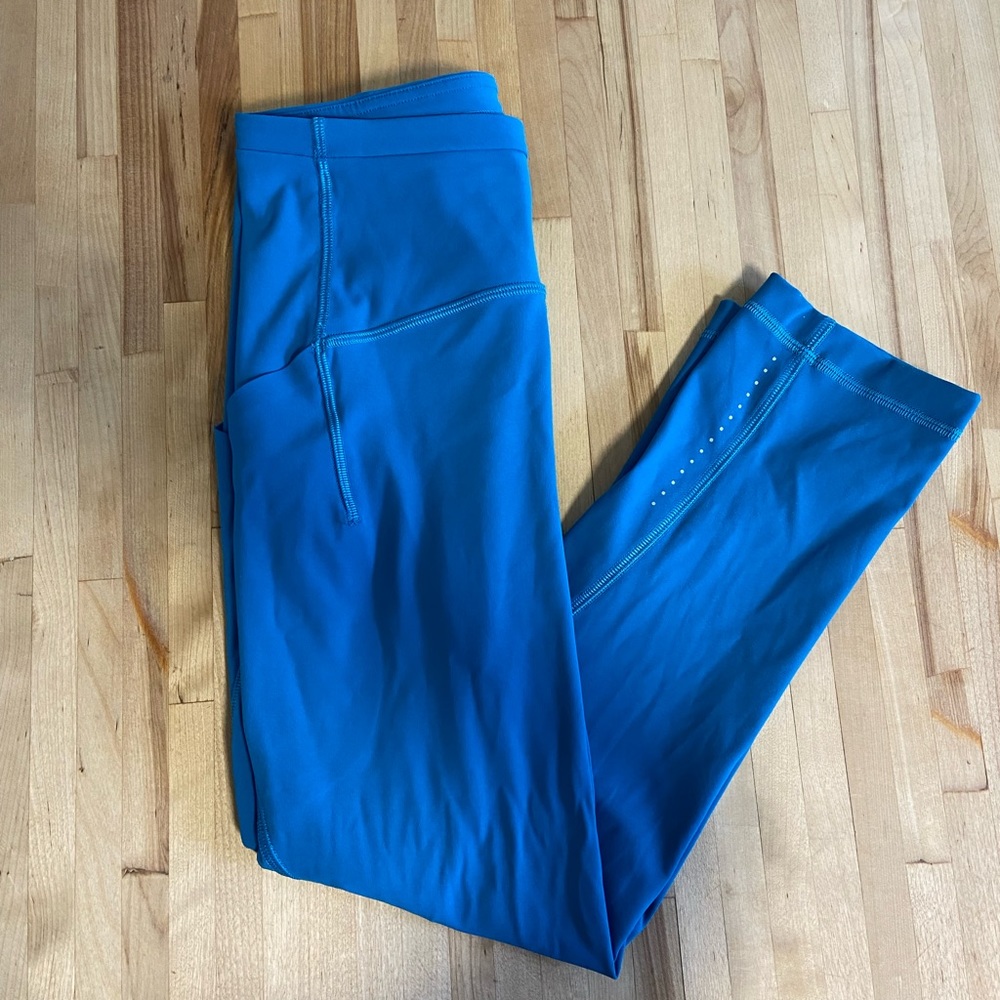 Lululemon leggings size 4